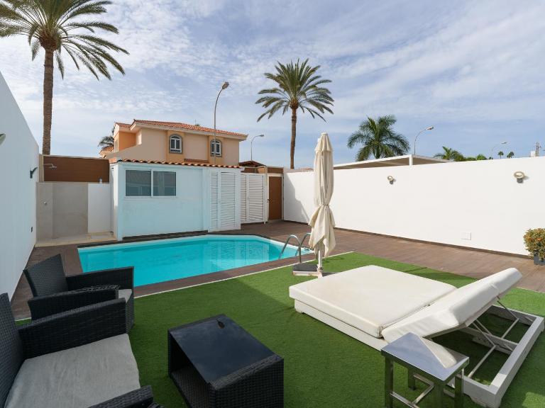 Sunnyland Villa - B&B San Bartolomé de Tirajana