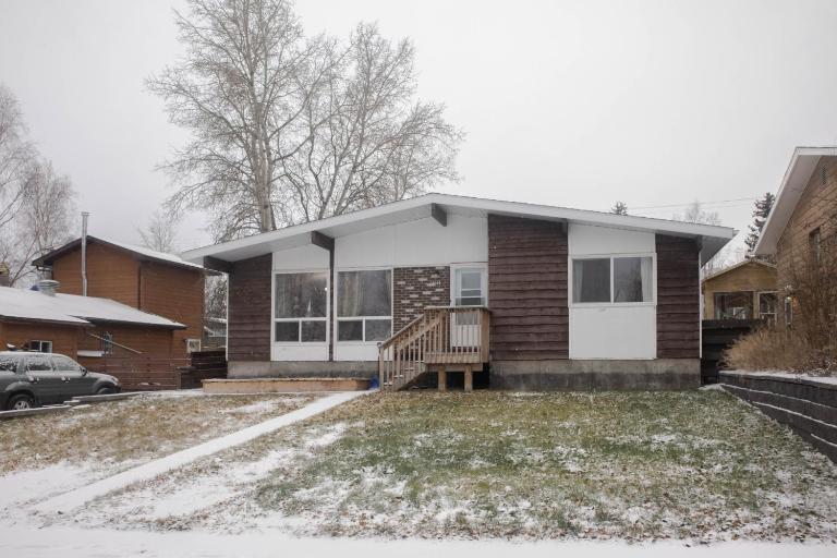 Mi Light House 米拉 - B&B Yellowknife