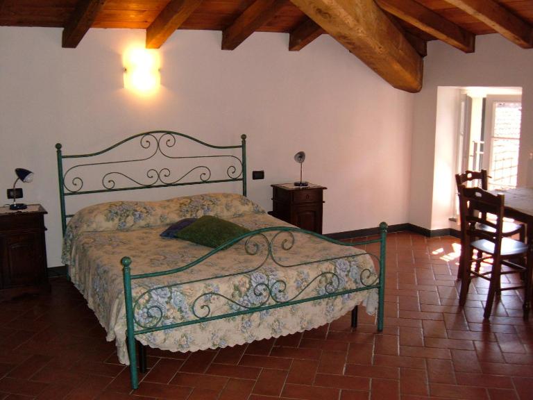 La Meridiana Casale - Bed and Breakfast Pignone