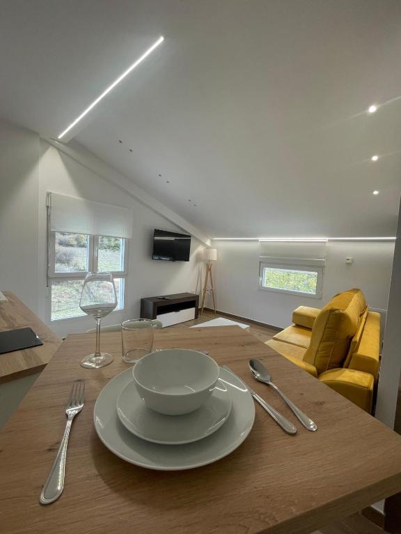 Apartamento ALMORCHÓN - Hotel Ruta del Segur - Ferienwohnung Pontones