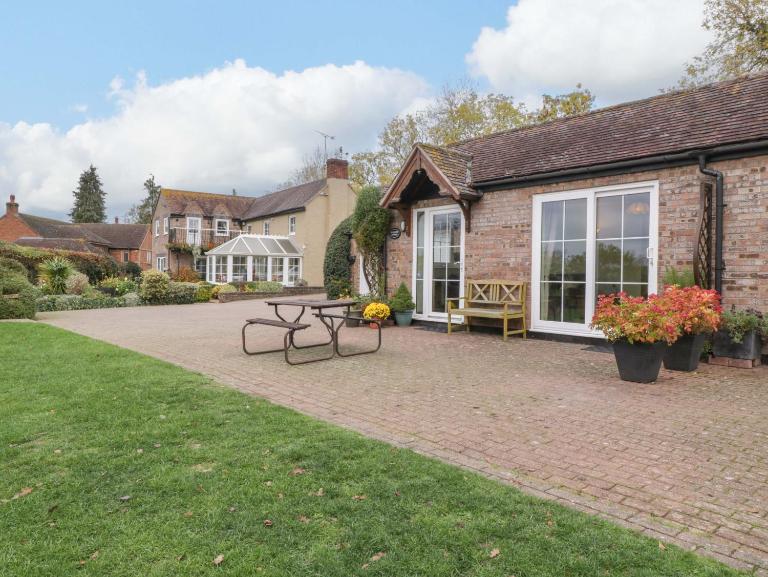 Dovecote Cottage - B&B Gloucester