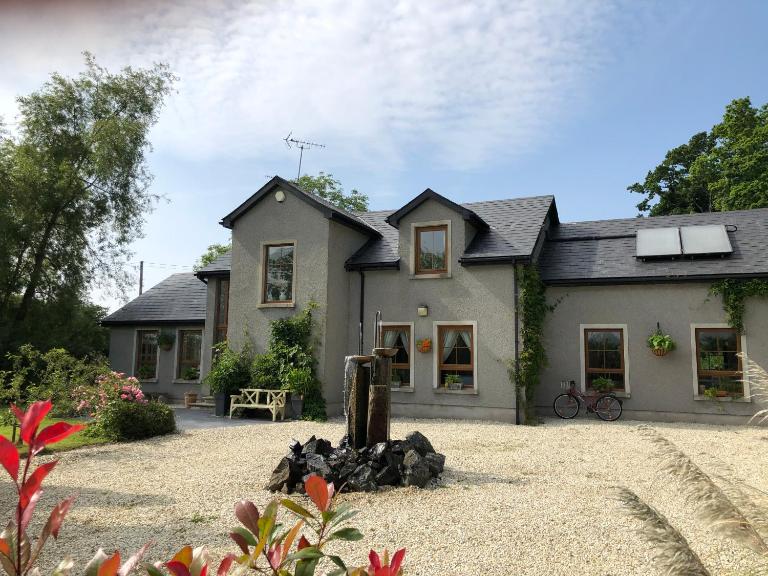The Vandees - B&B Aghalee