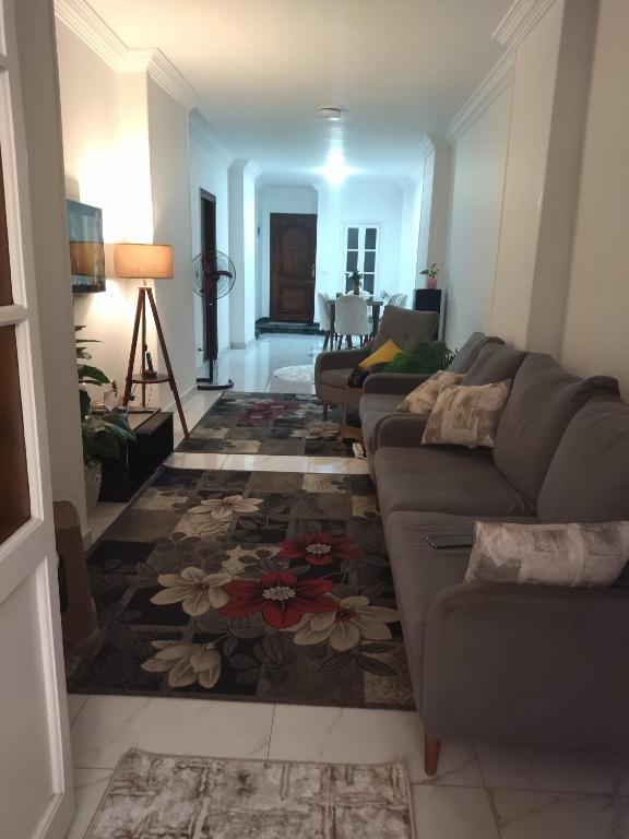 lovely & spacious apartment with 2 bedrooms 4 beds - B&B Alessandria d'Egitto
