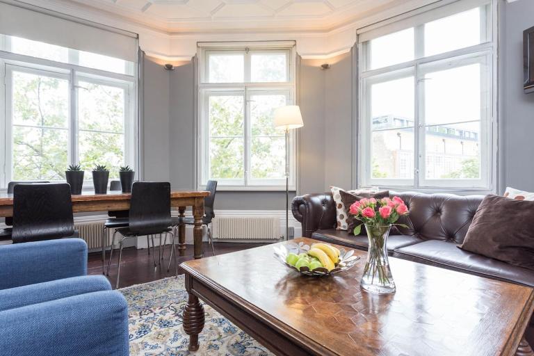 Large West End Apartment Soho - Ferienwohnung London