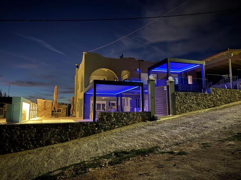 Helios Apartments Porto Rafti - B&B Porto Rafti