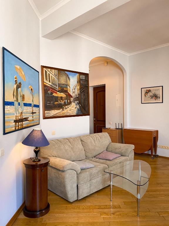 Kyiv Gallery Apartment - B&B Kyiv