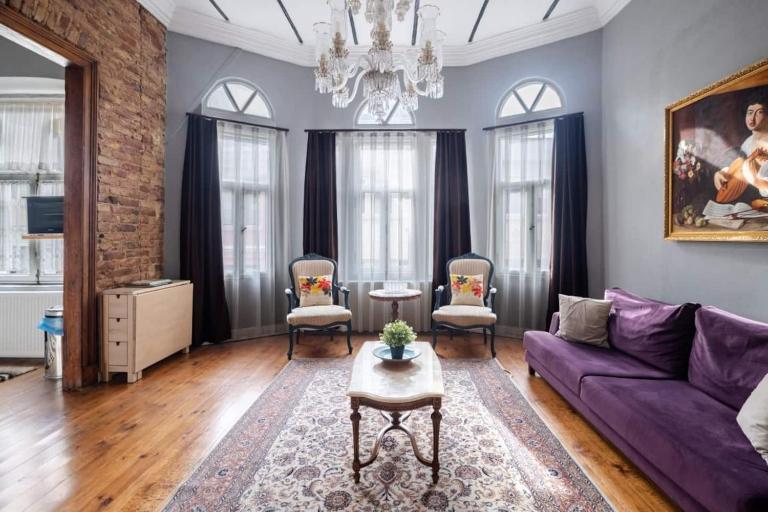 Grand Historic 3BD2Bath Galata Tower Pad! #408 - B&B Estambul