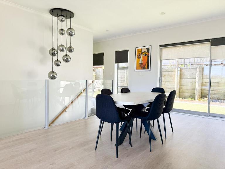 Cosy Luxe --Modern 3 bedroom home in Johnsonville - B&B Wellington