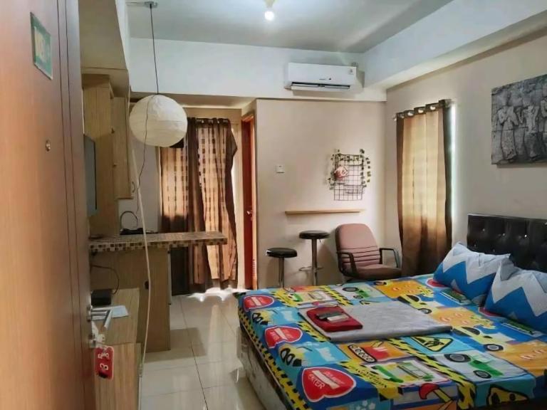 Bram Rooms Green Lake View Ciputat - Ferienwohnung Pondokcabe Hilir