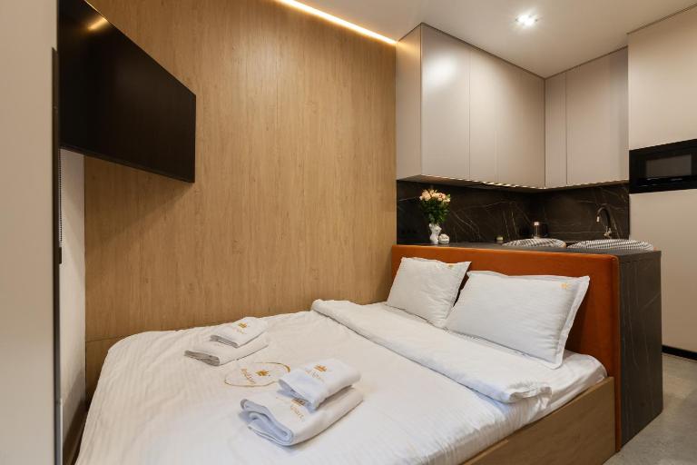 Royal smart apartment on Shevchenka 73a str - Chambres d'hôtes Lviv