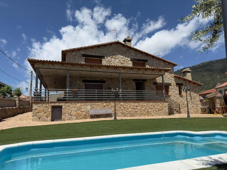 Los Olivos de José - Chambres d'hôtes El Burgo