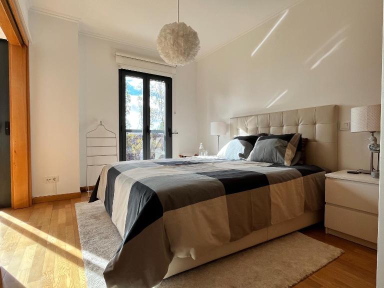Parque Nações - premium location and river view - Bed and Breakfast Lissabon