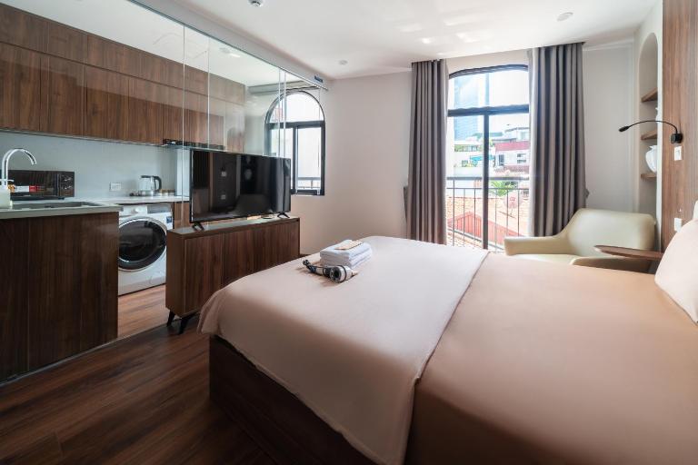 HNT Homestay Đào Tấn - Near Lotte Center - B&B Hanoi