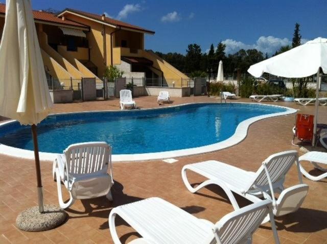 Appartamento Carnovale WiFi Piscina divertimento sul mare di Pizzo - B&B Pizzo