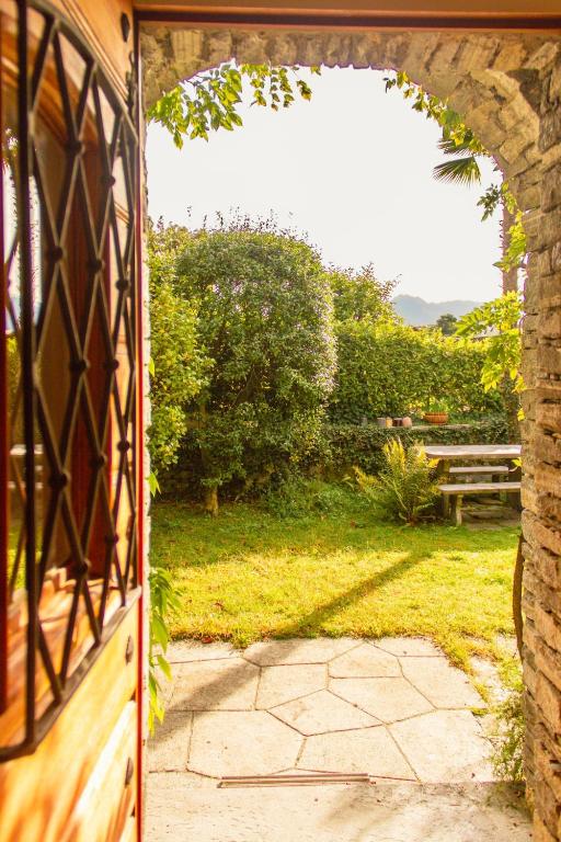 Villa dei Muralti- 2 free parkings - Bed and Breakfast Muralto