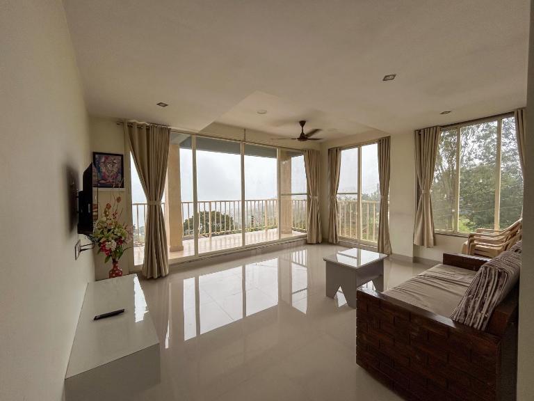 Valley-View 1 BHK In Mahabaleshwar - B&B Pānchgani