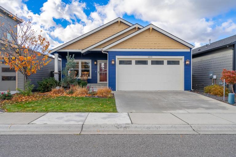 Gated Retreat, Sleeps 8, Professional Kitchen, Fireplace, DreamCloud Mattresses - B&B Coeur d'Alene