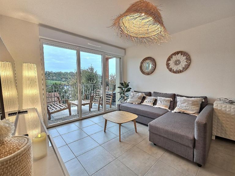 Lumineux, Neuf T2, Balcon, Vue Imprenable, Parking - B&B Honfleur