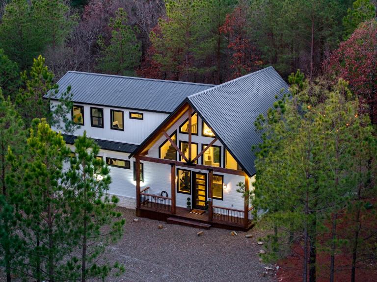 Sunrise & Serenity - B&B Broken Bow
