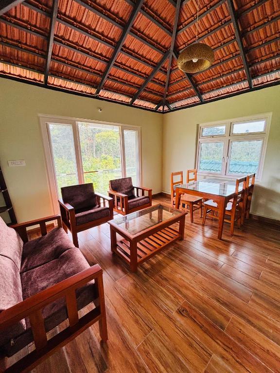 Estate stay near Dubare elephant camp, friendly for remote workers - B&B Siddapura