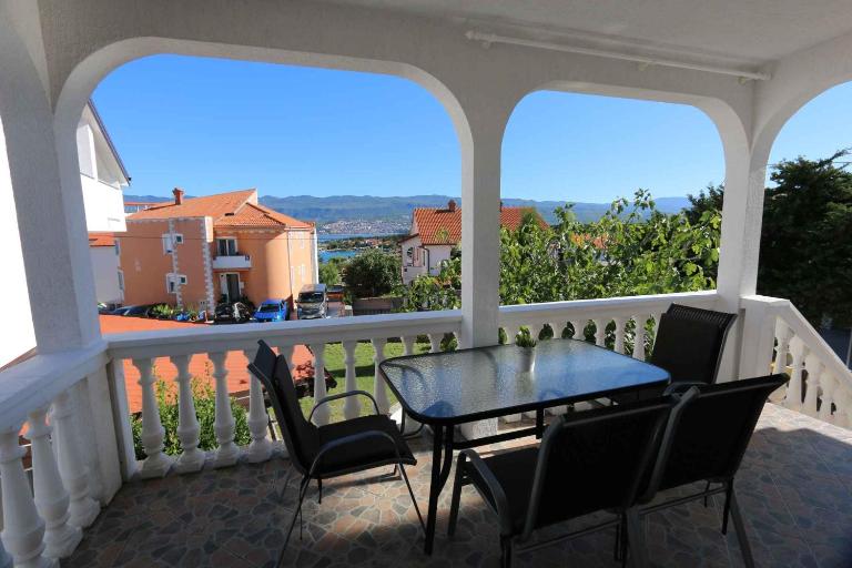 Silo Apartment 9 - B&B Šilo