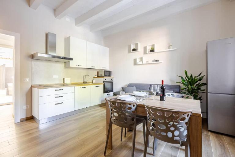 Suite 53 Campofiore - patio esterno - moderno - B&B Verona