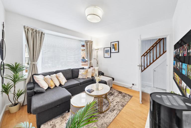 Quincy's Homes - Chambres d'hôtes Dartford