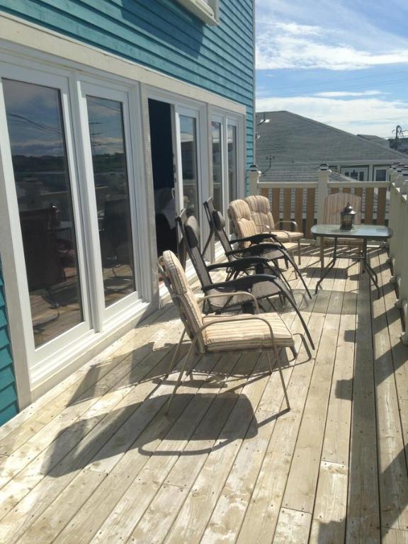 Jubilee Ocean Front - B&B Topsail