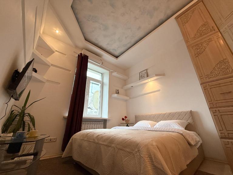 Kyiv Sky Apartment - Ferienwohnung Kyjiw