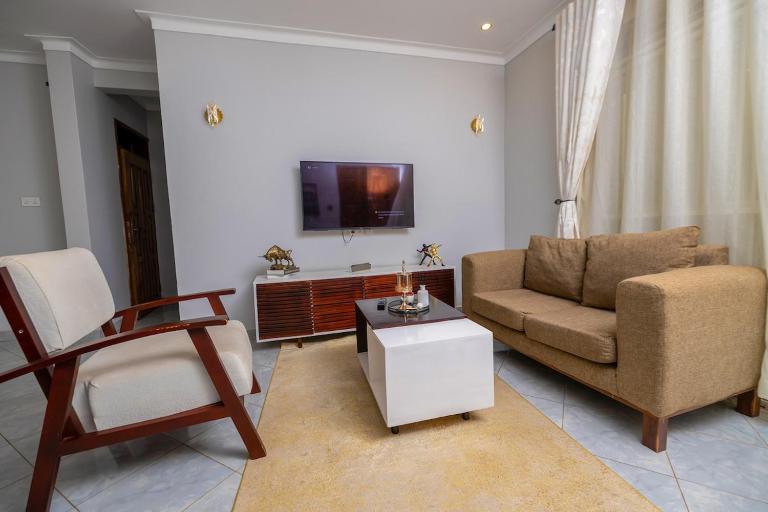 Luxury & modern 1 Bedroom apartments in Munyonyo-Kampala - Bed and Breakfast Kampala