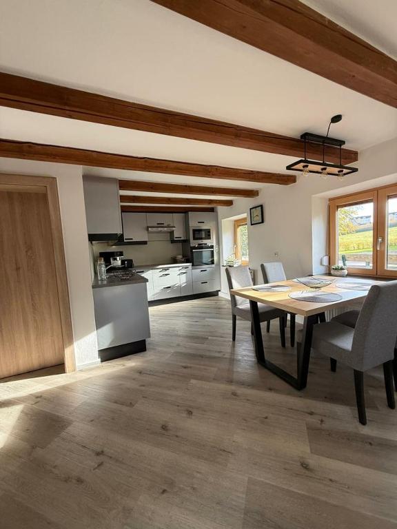 Kramersacherl Raab-Modernes Wohnen im alten Charme - B&B Bründl