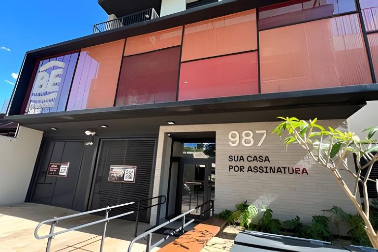 Aptos 1 ou 2 quartos no Centro com Piscina e Academia - B&B Maringá