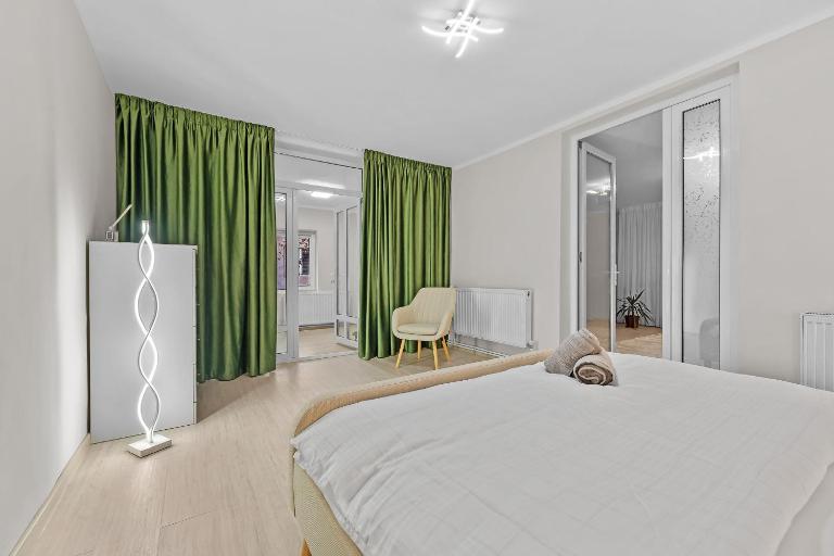 Casa Albă - B&B Roman