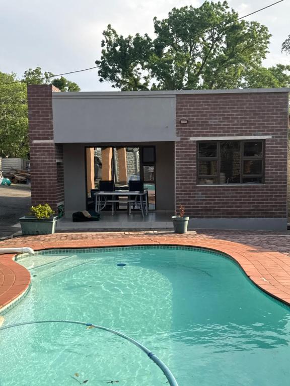 Cottage on Lorraine - Ferienwohnung Pietermaritzburg