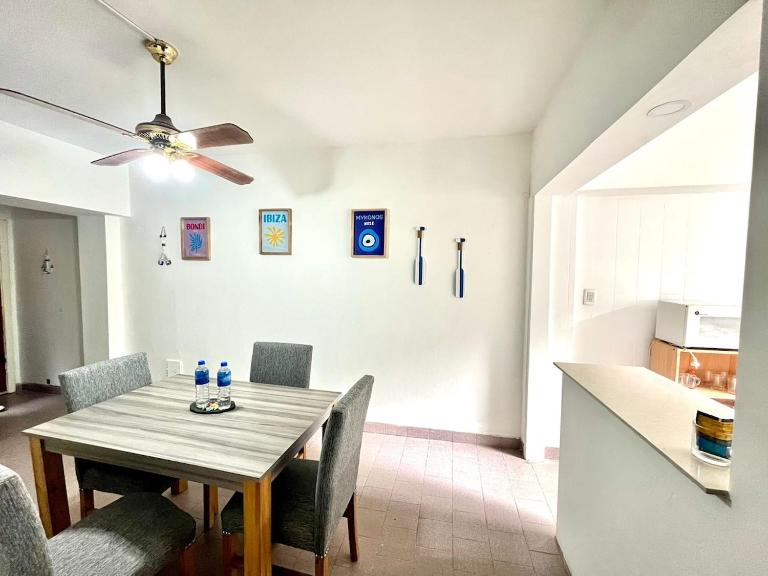 Departamento a 3 cuadras del mar - Chambres d'hôtes Necochea