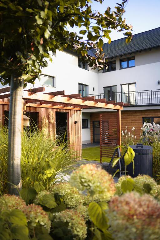 Busola House - B&B Stegna