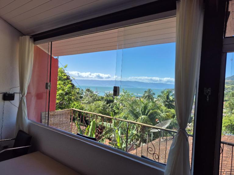 Casa com Vista para o Mar no Coração de Ilhabela - Ferienwohnung Ilhabela
