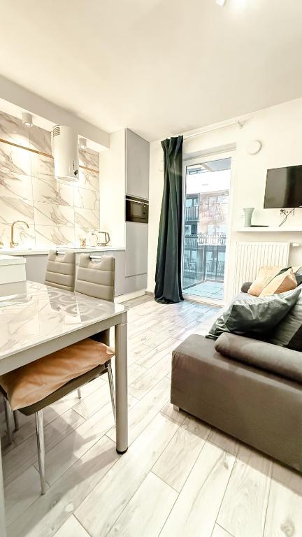 ManuPlace Gold By DreamAp - B&B Lodz