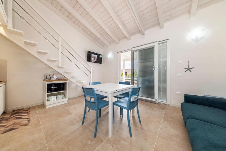 Terraced villa Tritone with sea view, parking, Wi-Fi, and AC for 4 - Ferienwohnung San Pasquale