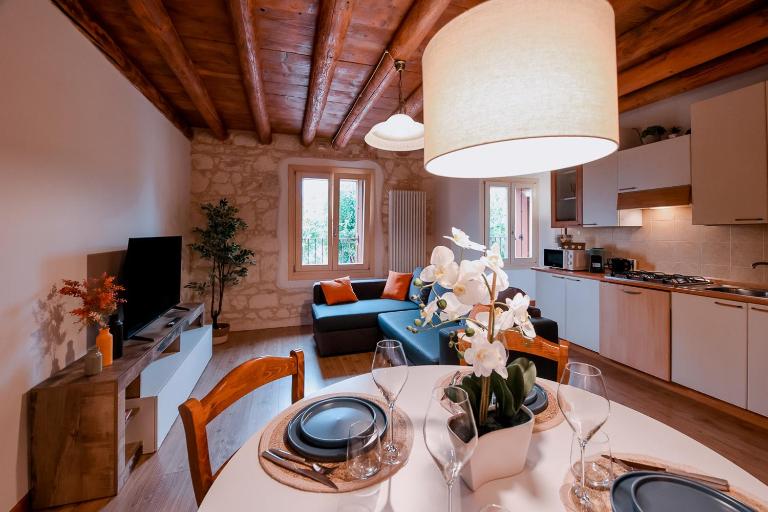Relax immerso nei Colli Berici, con Ristorante - B&B Mossano