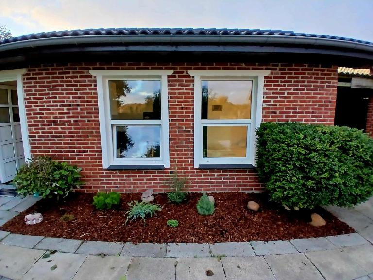 Small Cozy Cottage Near the Skjern River - B&B Tarm
