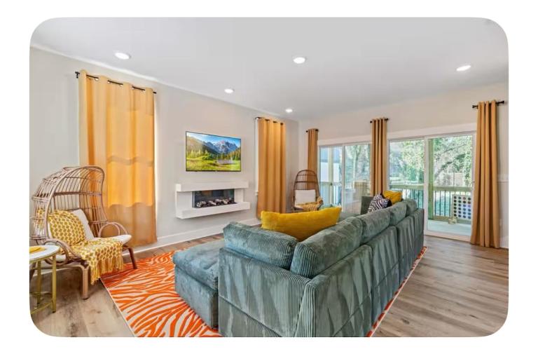 Brand New 3 Bed 3 Bath Modern Home in Downtown - Chambres d'hôtes Raleigh