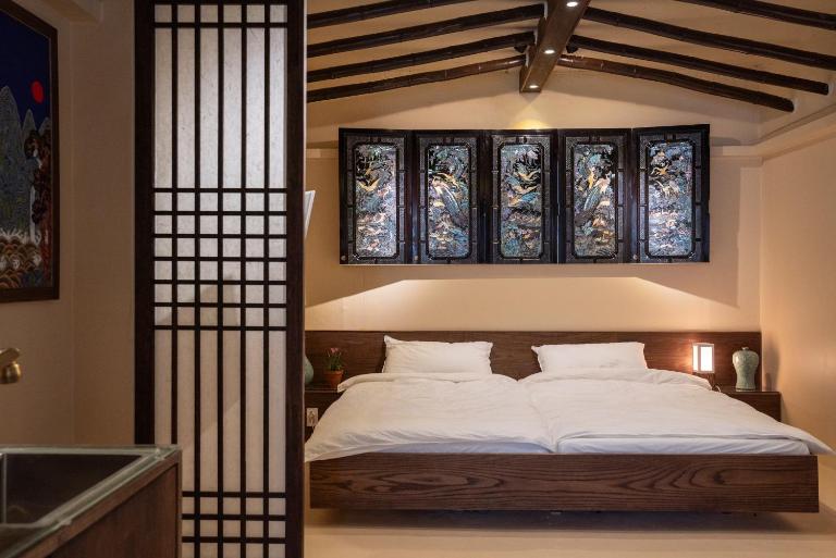 Korea's beauty in haeundae with Hinoki wooden bath - B&B Busán