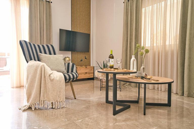 Filoxenia MG Amazon Home - B&B Napoli di Romania