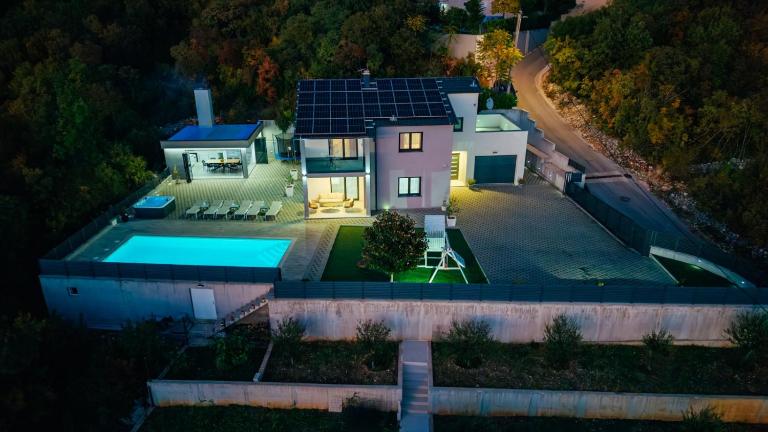 Holiday home "Villa Blue Lake" - Private Heated pool, Hotube - Ferienwohnung Imotski