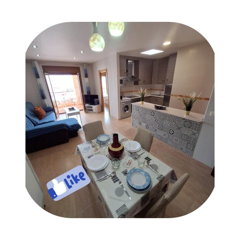 Apartamento nuevo en pleno centro. - B&B Carboneras