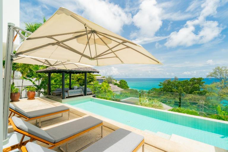 Surin Heights Villa - B&B Surin Beach