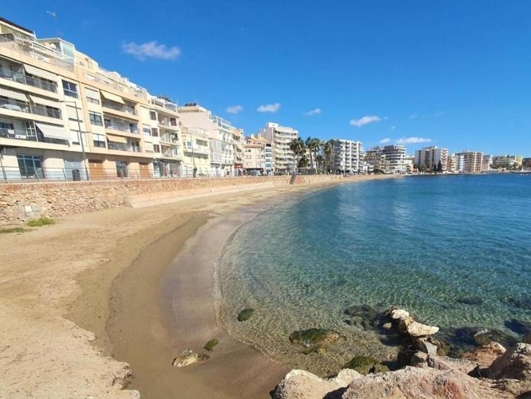 PLAYA LEVANTE céntrico y con Parking By Aloha Palma - B&B Águilas