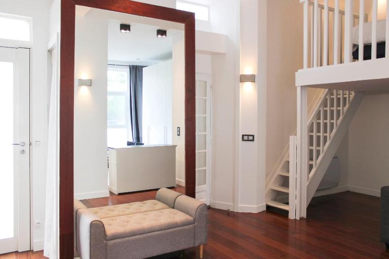 Bright apartment with mezzanine in Asnières - B&B Asnières-sur-Seine