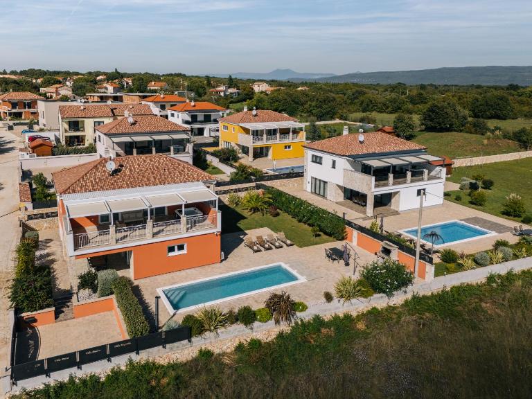 Ville Novak Villaggio by Adex Travel - B&B Krnica